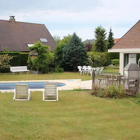 Nyaraló With Pool Oostduinkerke