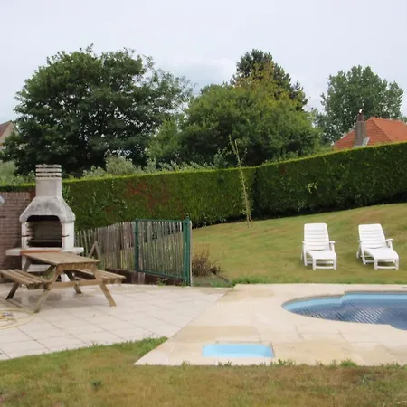 With Pool Oostduinkerke